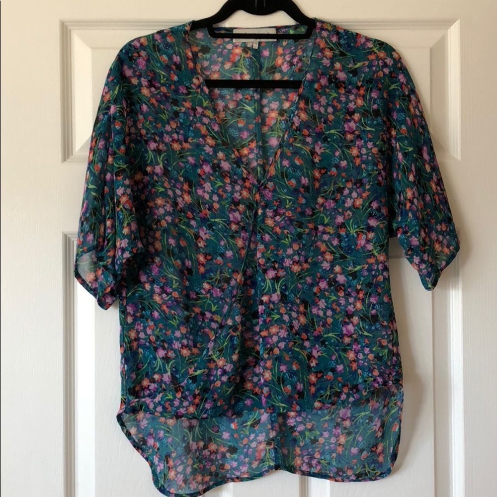 WAYF floral high low blouse top spring X-Small